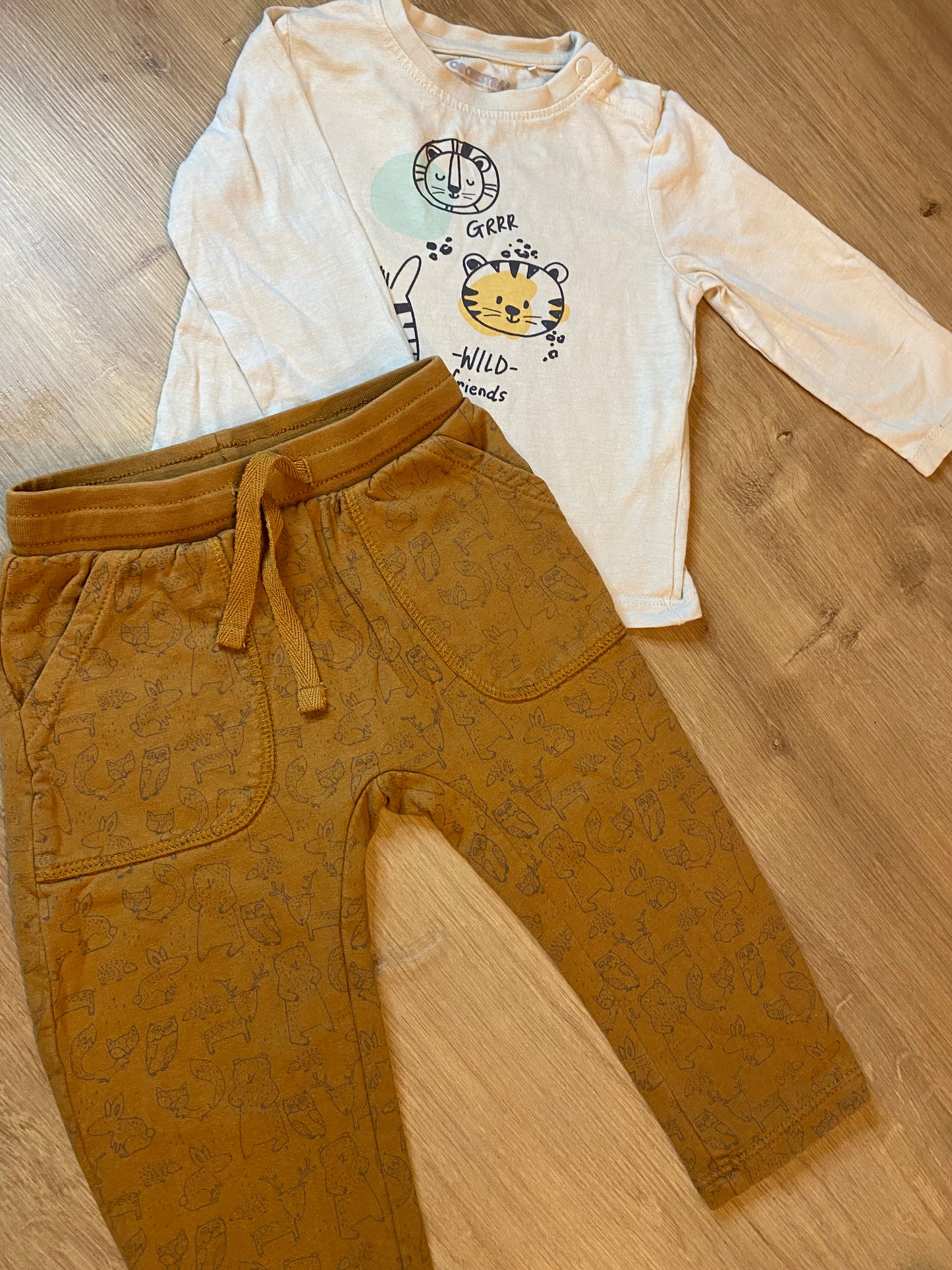 Pantalon forêt 9 mois