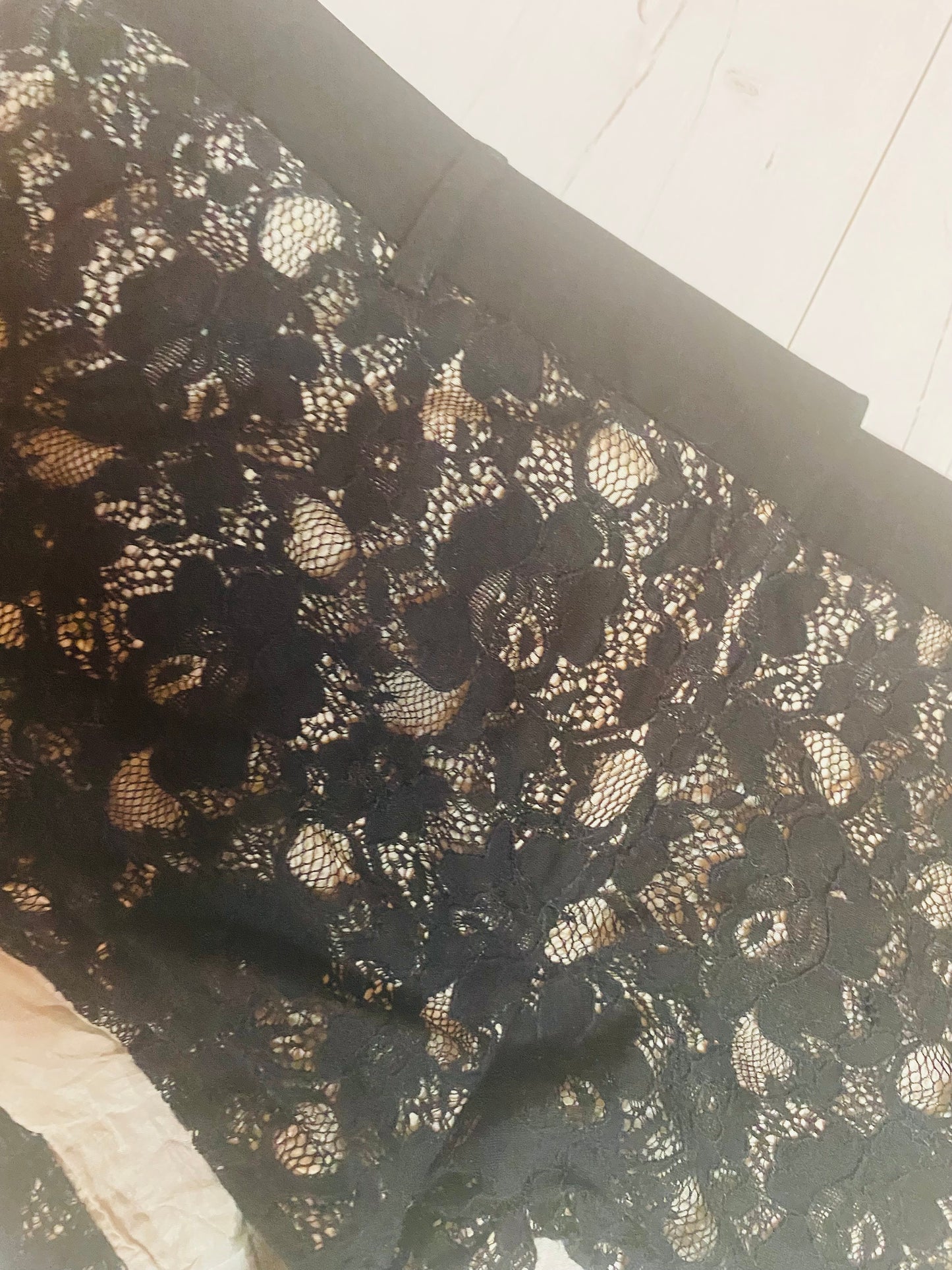 Short dentelle 38