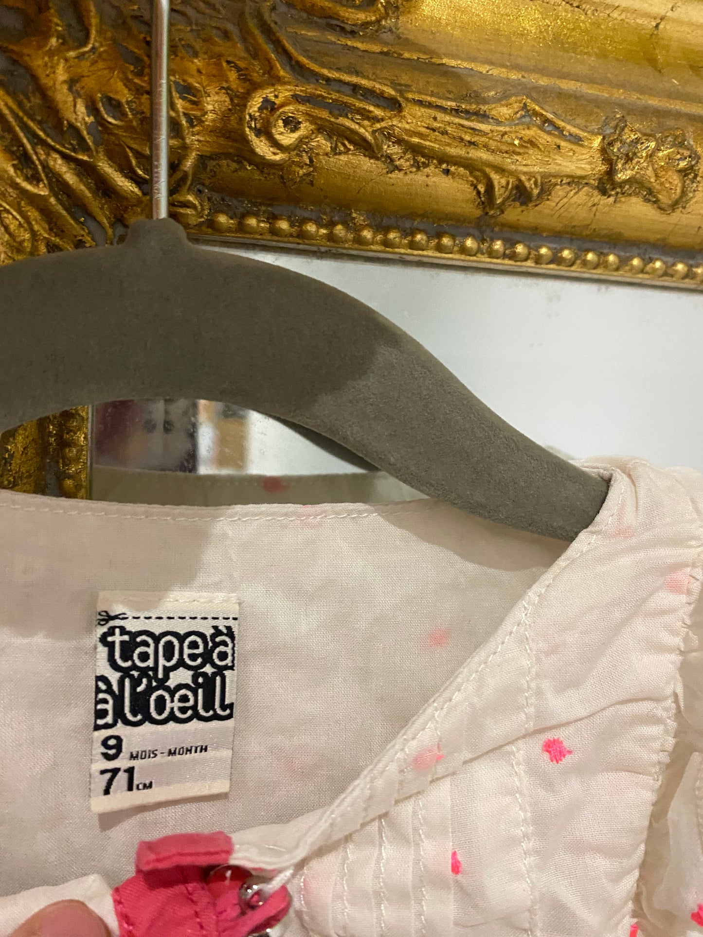 Robe blanche et rose 9 mois