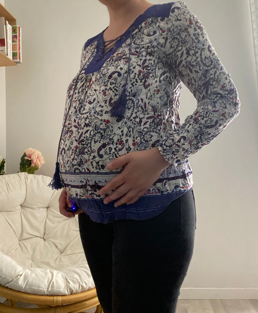 Blouse bleu à motifs 38