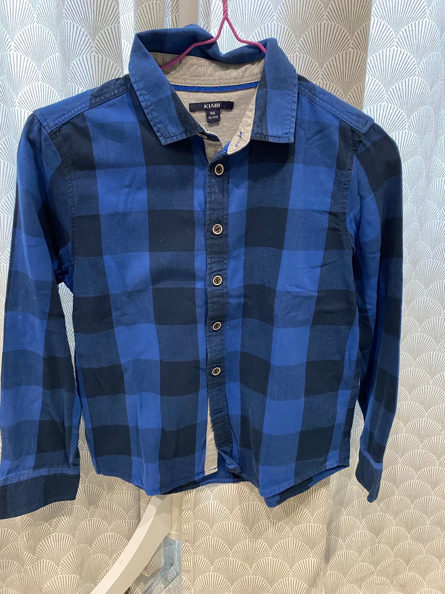 Chemise à carreaux noire et bleue – 10 ans – Kiabi