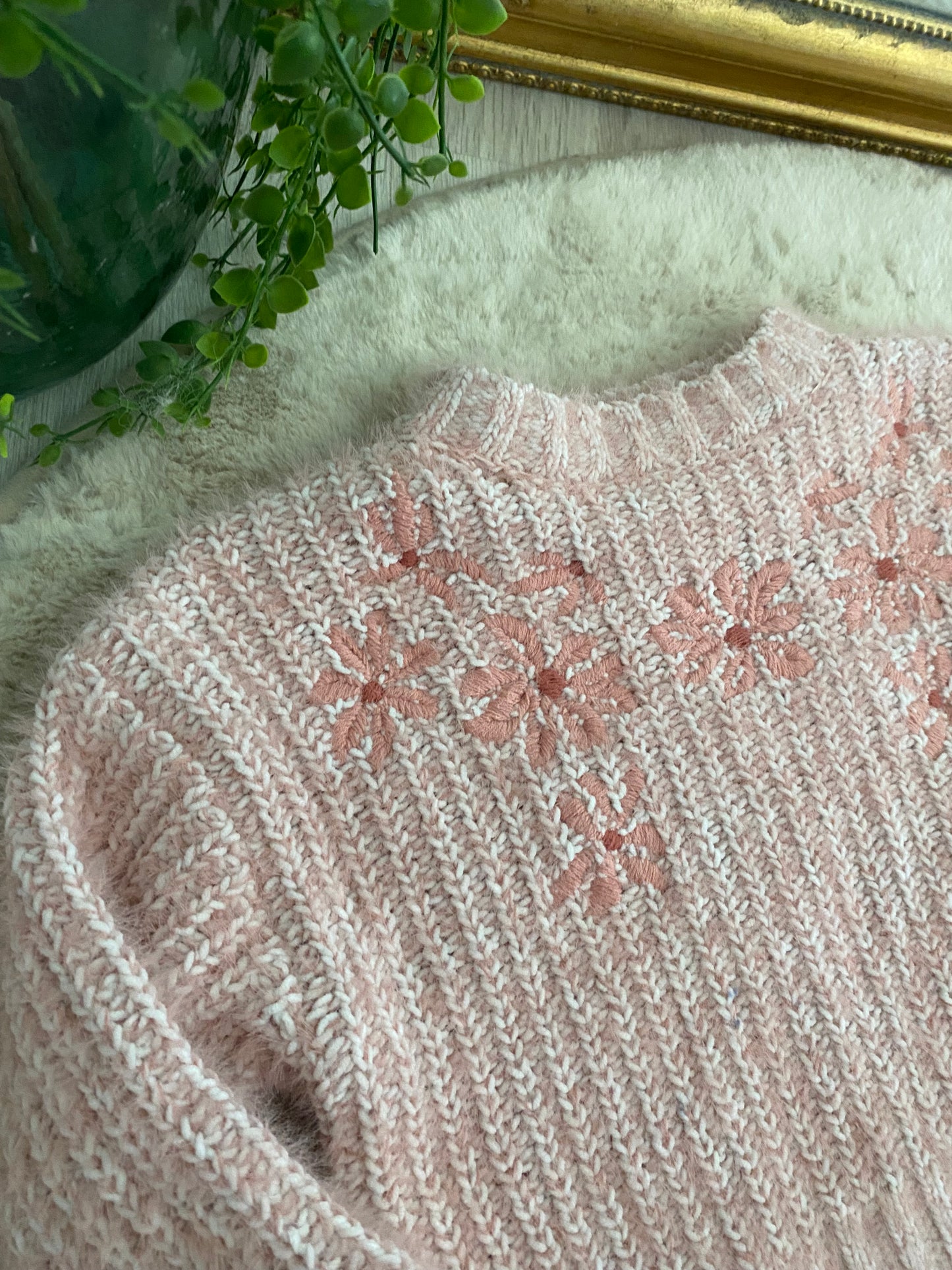Pull rose épais effet poils – 3 ans