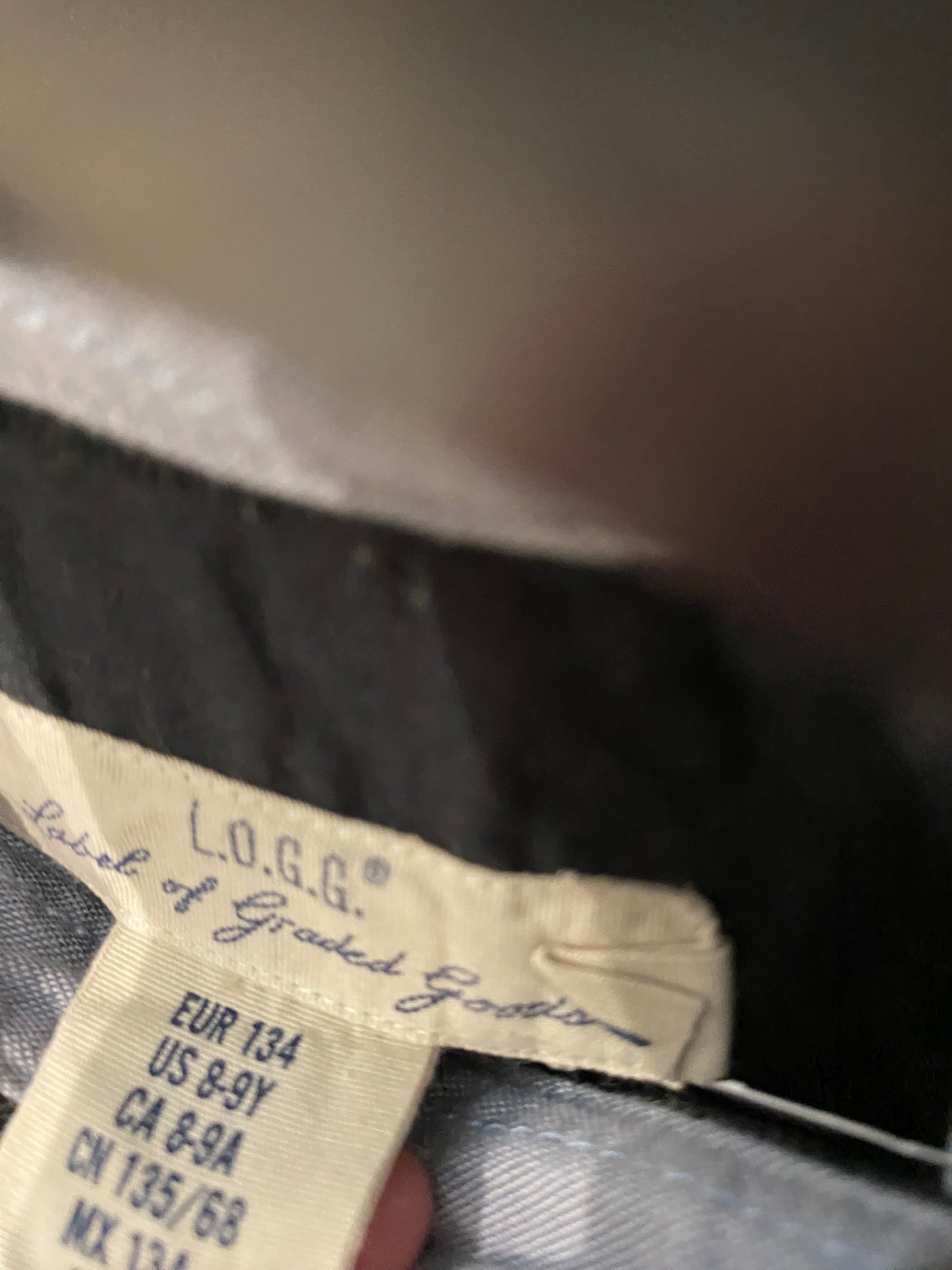 Chemise noire – 8 ans – H&M
