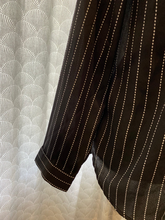 Blouse noire et blanche – Kiabi – taille M