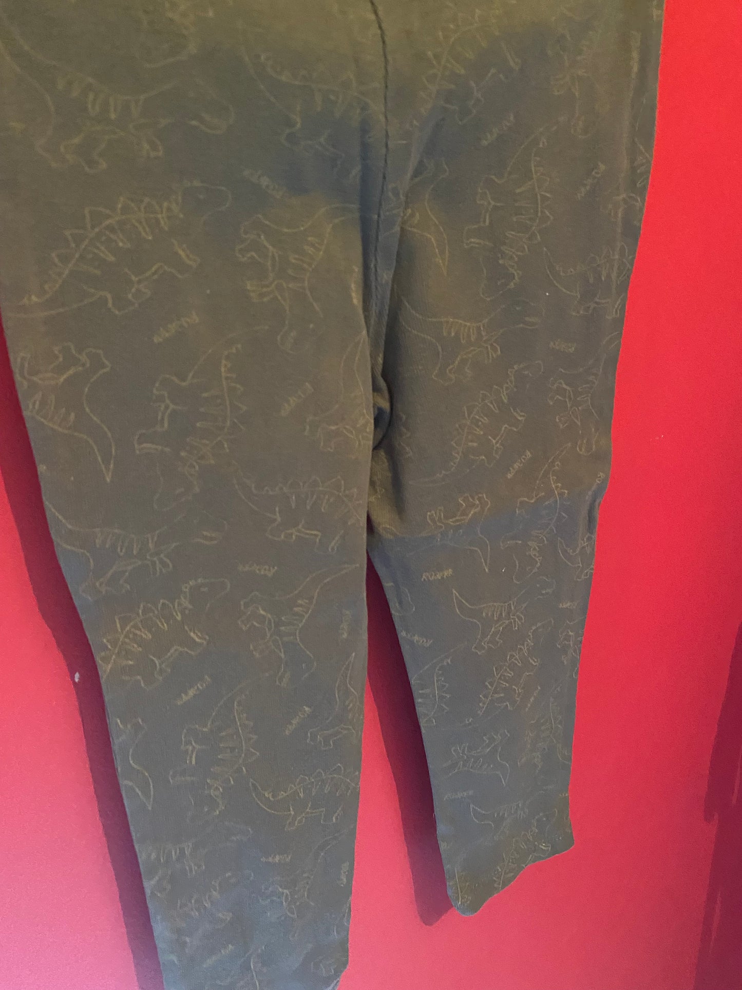 Pyjama 2 pièces dinosaures – Kaki – Kiabi – 36 mois