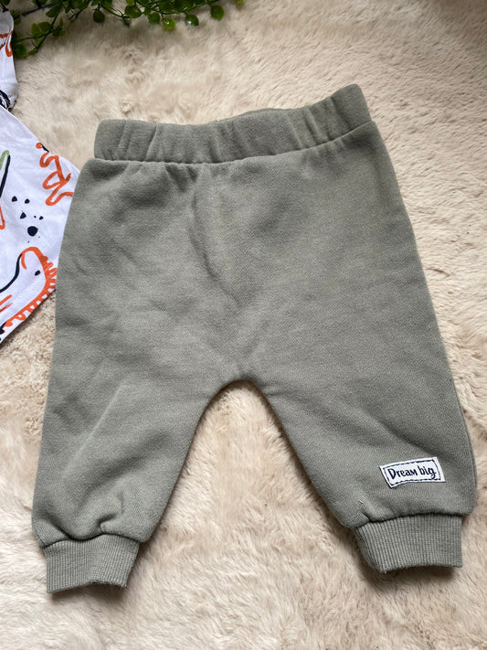 Pantalon kaki 3 mois