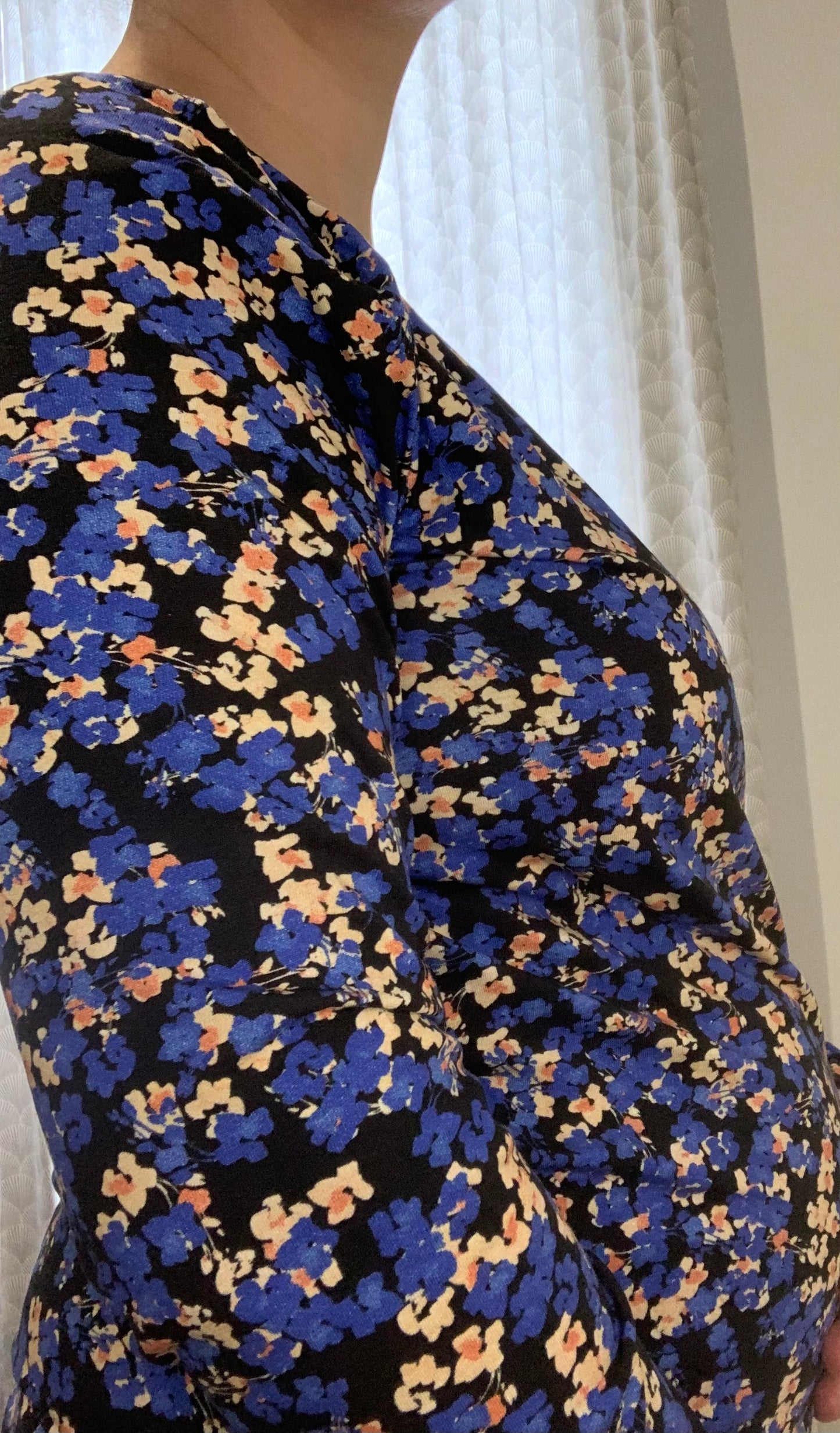 Haut a fleurs XL