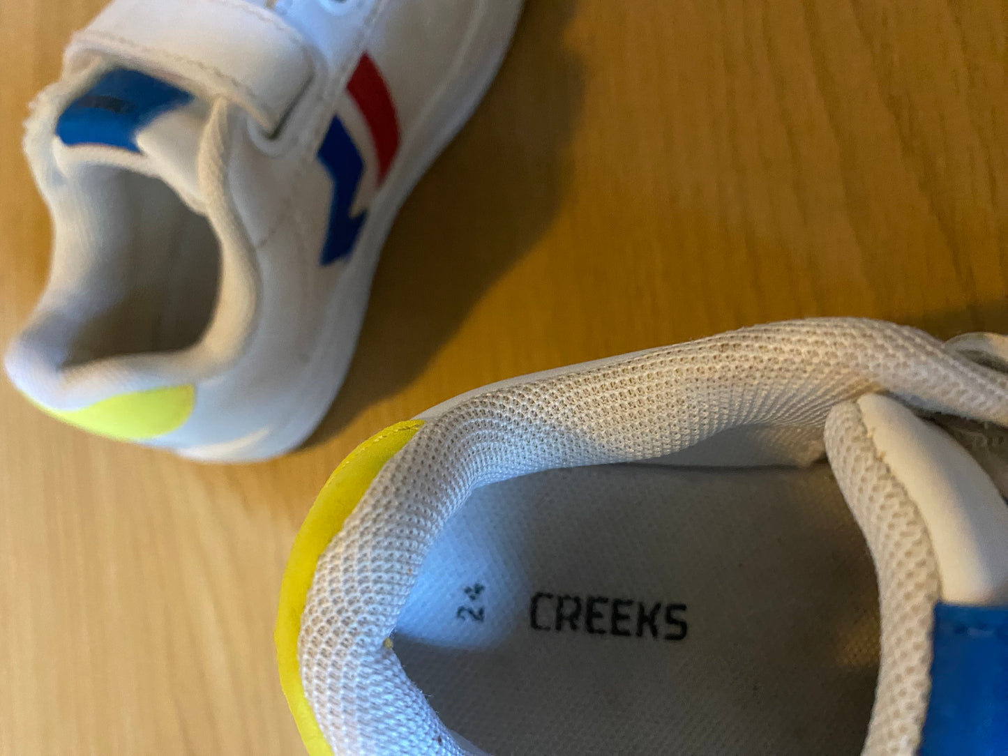 Baskets blanches – Taille 24 – Creeks