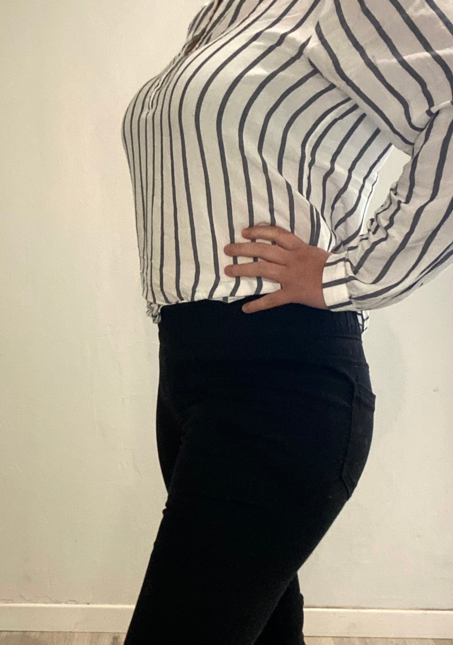 Jean slim élastiqué – taille 42 (taille petit)