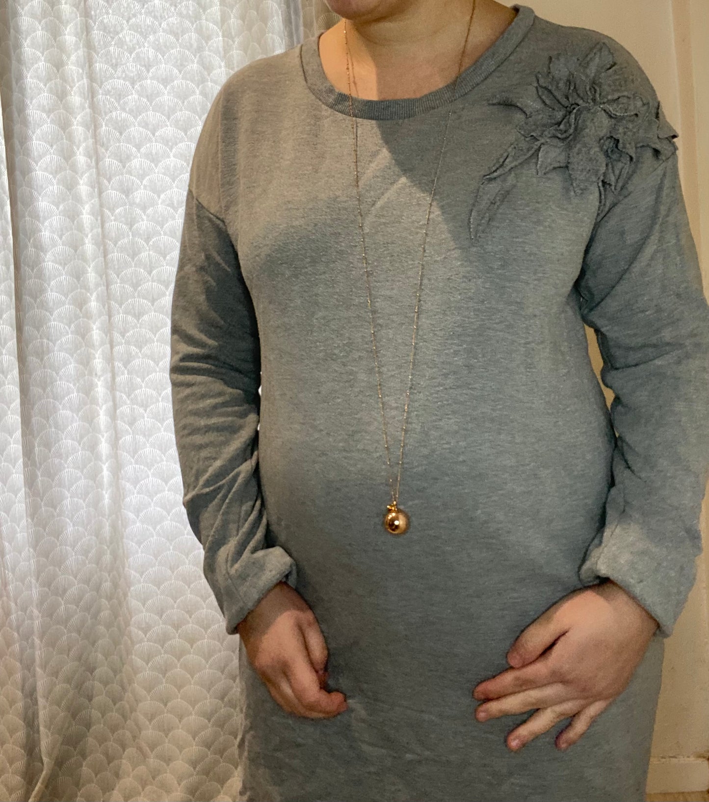 Robe grise chaude L
