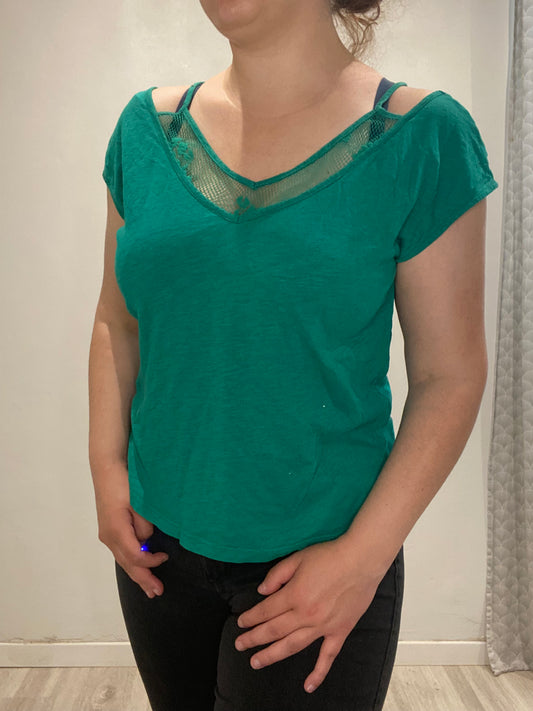 Haut vert M
