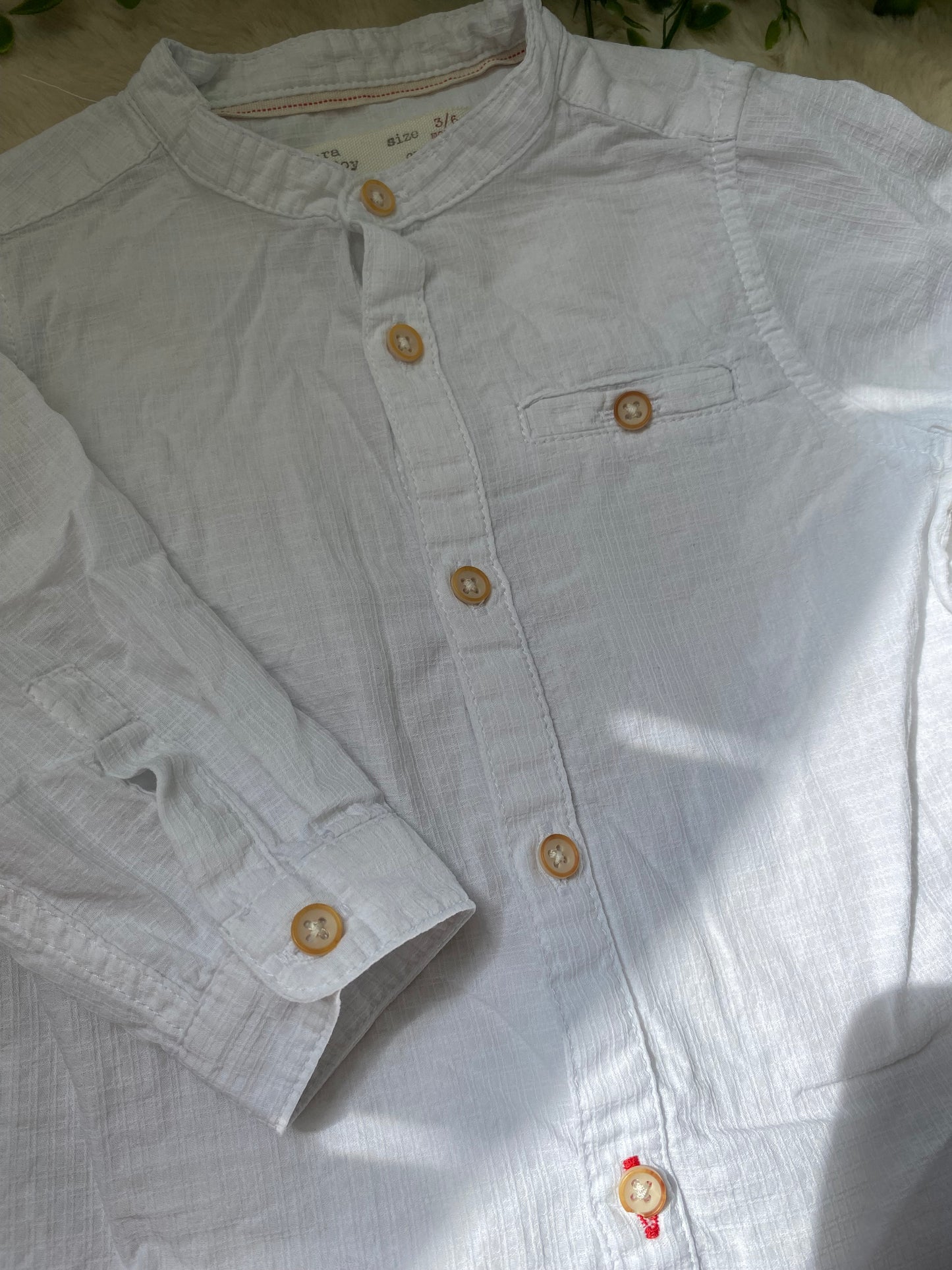 Chemise blanche 3 M / 6 M