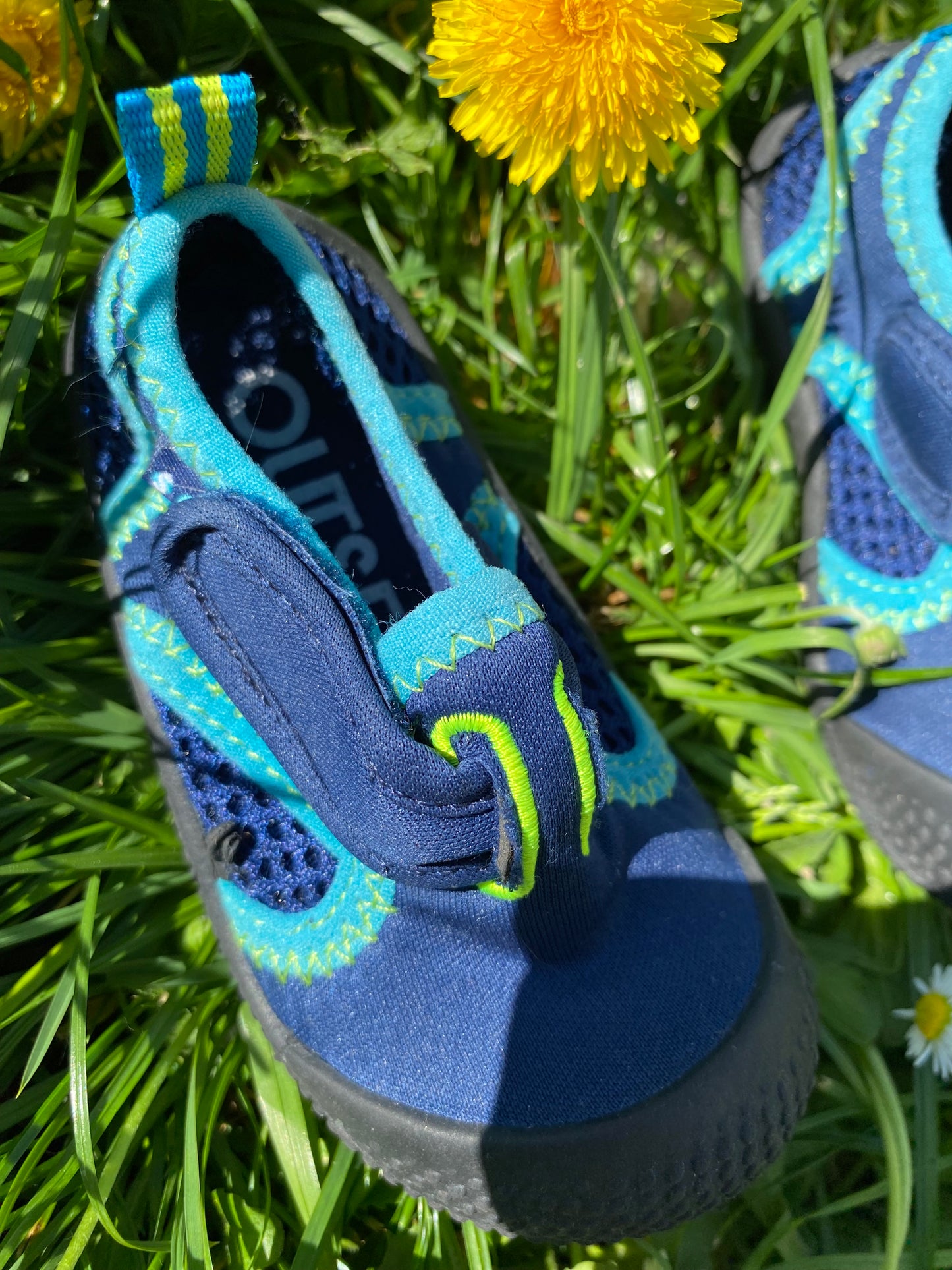 Chaussures eau 22