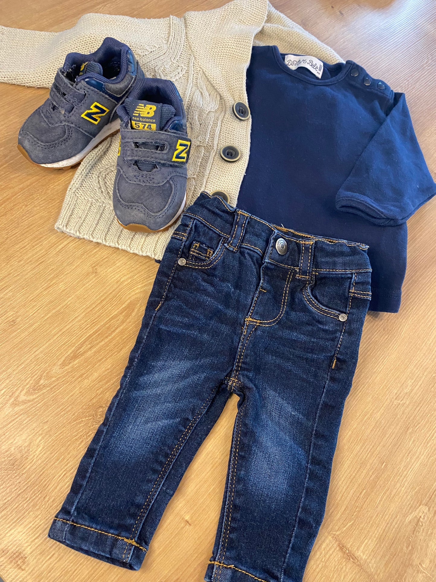 Gilet à boutons 3 mois