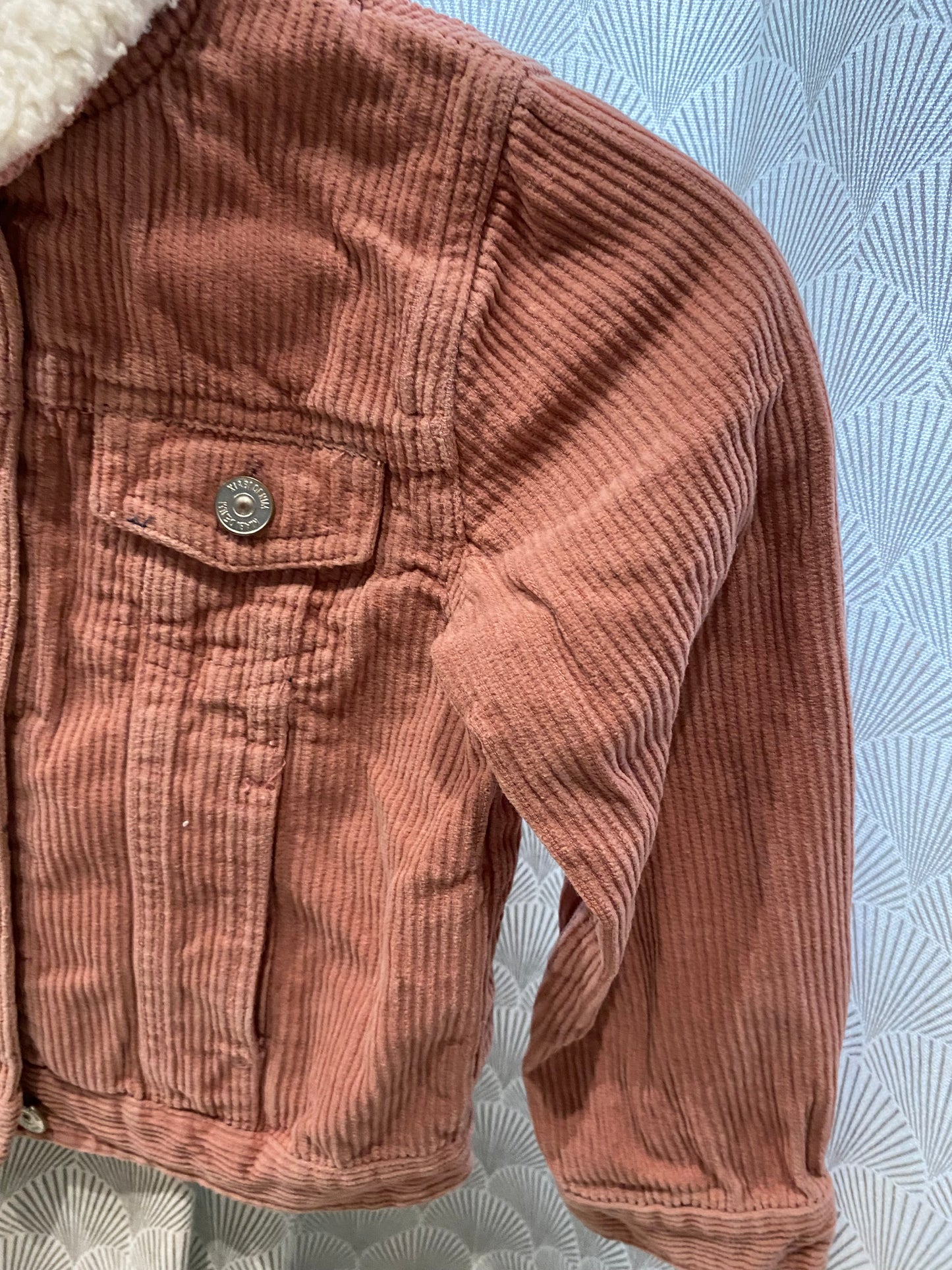 Veste en velours côtelé rose – 5 ans – Kiabi