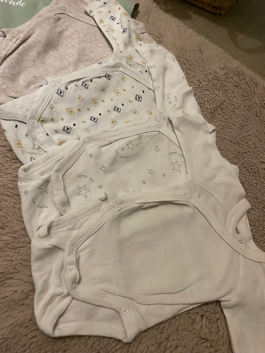 Lot 5 bodies manches longues – Gémo – 1 mois