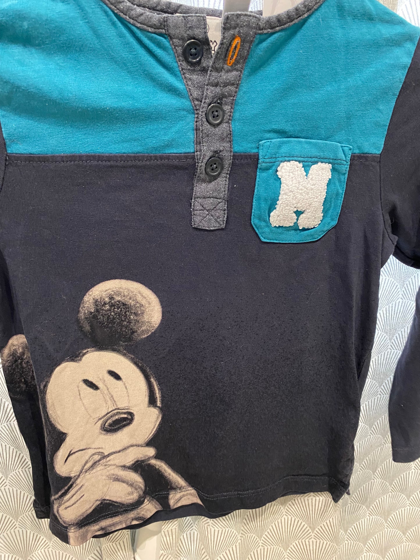 T-shirt manches longues bicolore Mickey – 6 ans