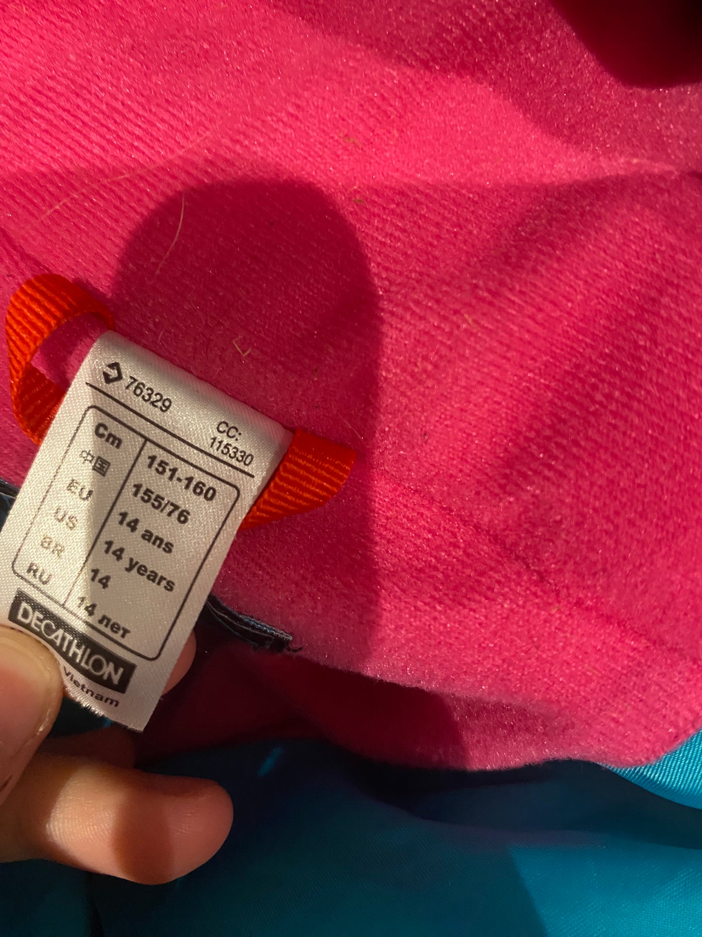 ❄️ Doudoune noir et fuchsia – Wedze Decathlon – 14 ans – léger trous arrière