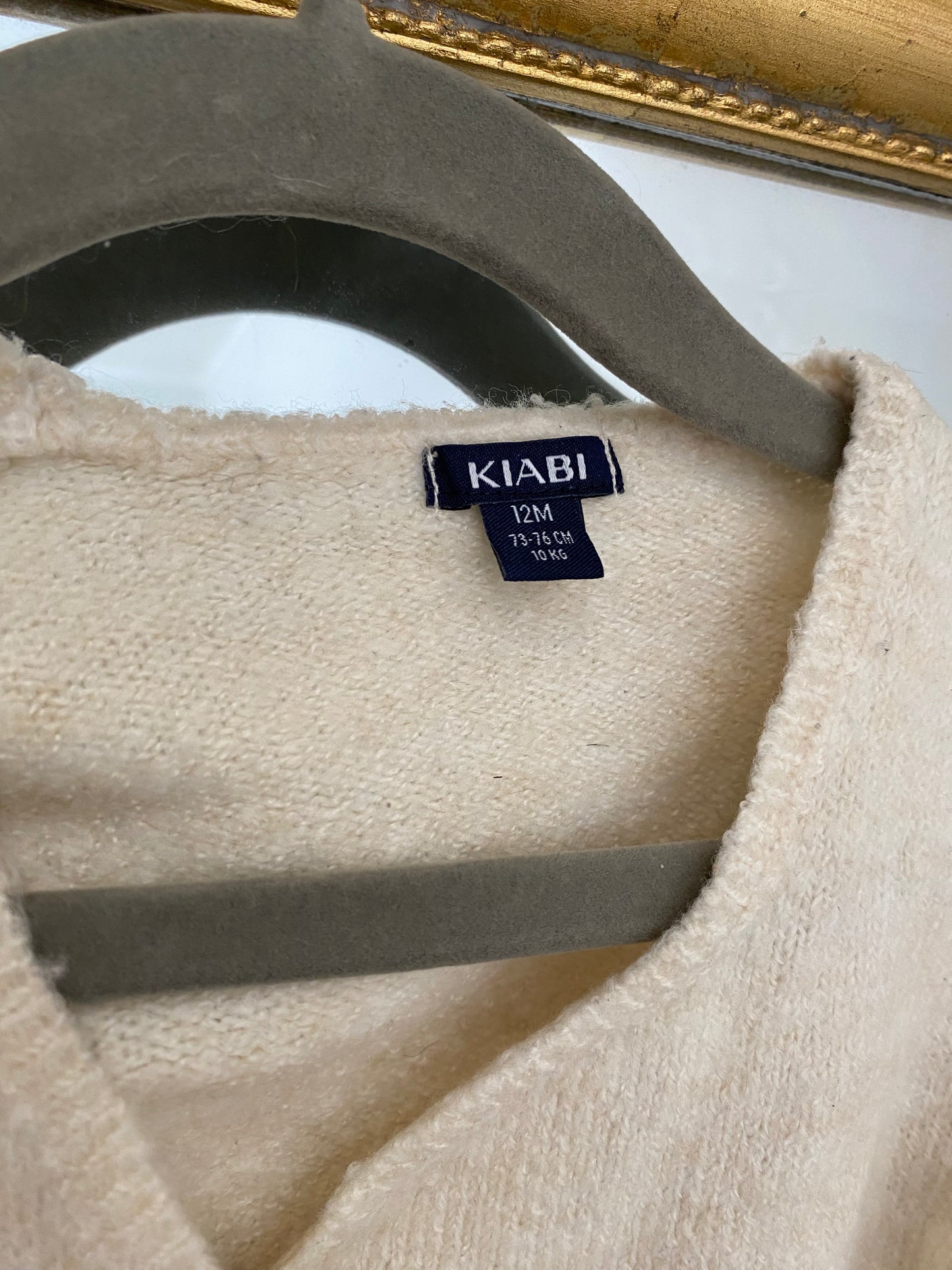Pull cache cœur 12 mois