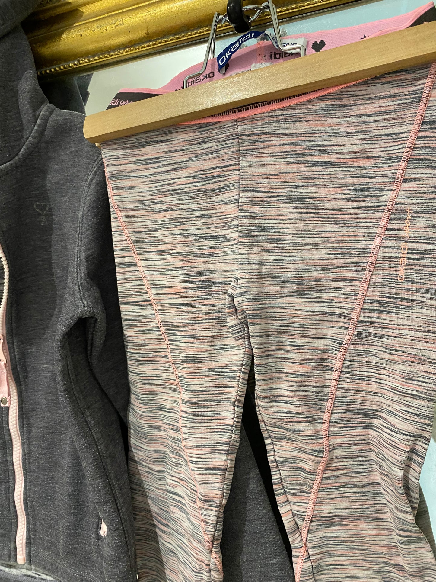 Ensemble jogging rose 6 Ans