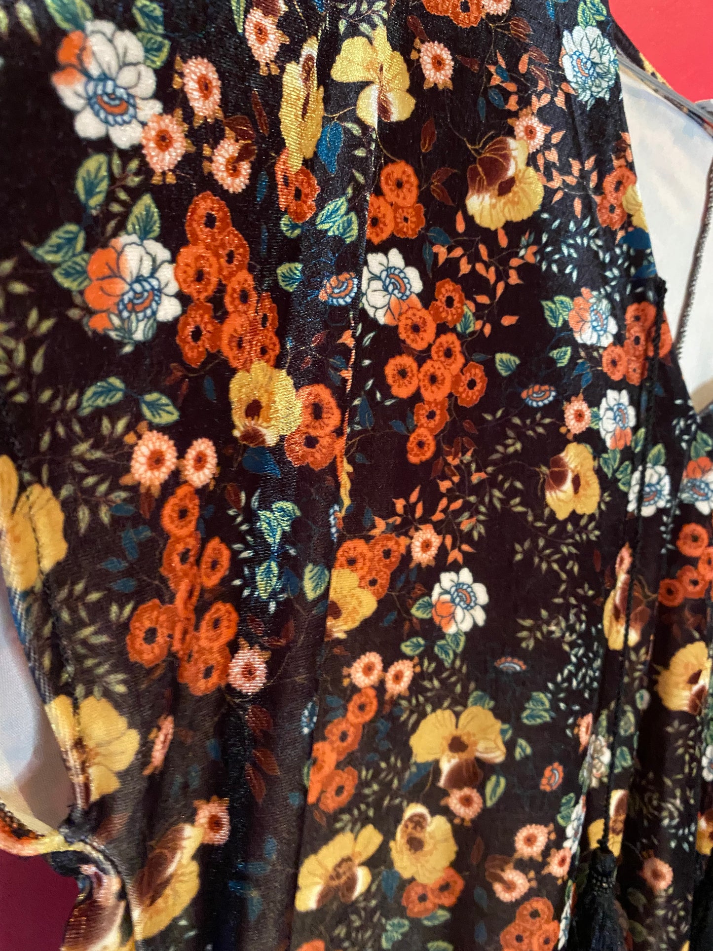 T-shirt à fleurs velours & franges – Cache Cache – Taille M