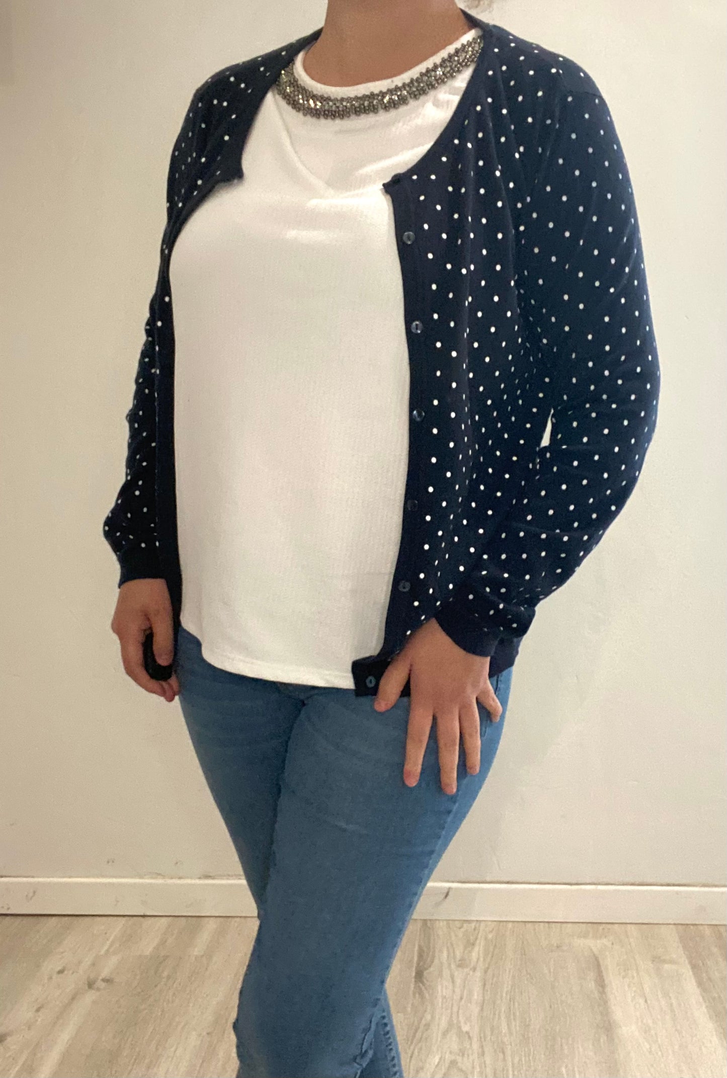Gilet bleu marine à pois