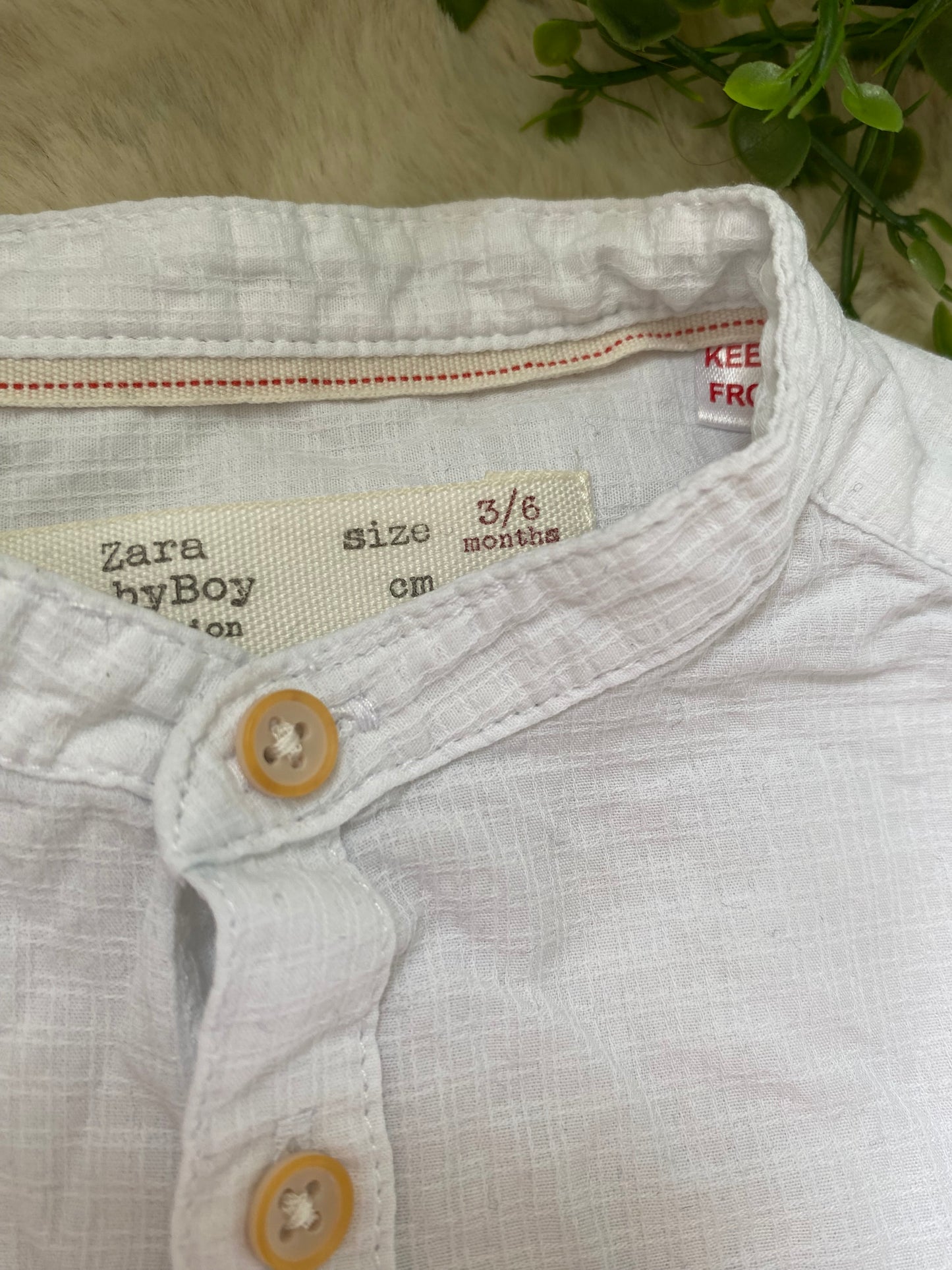 Chemise blanche 3 M / 6 M