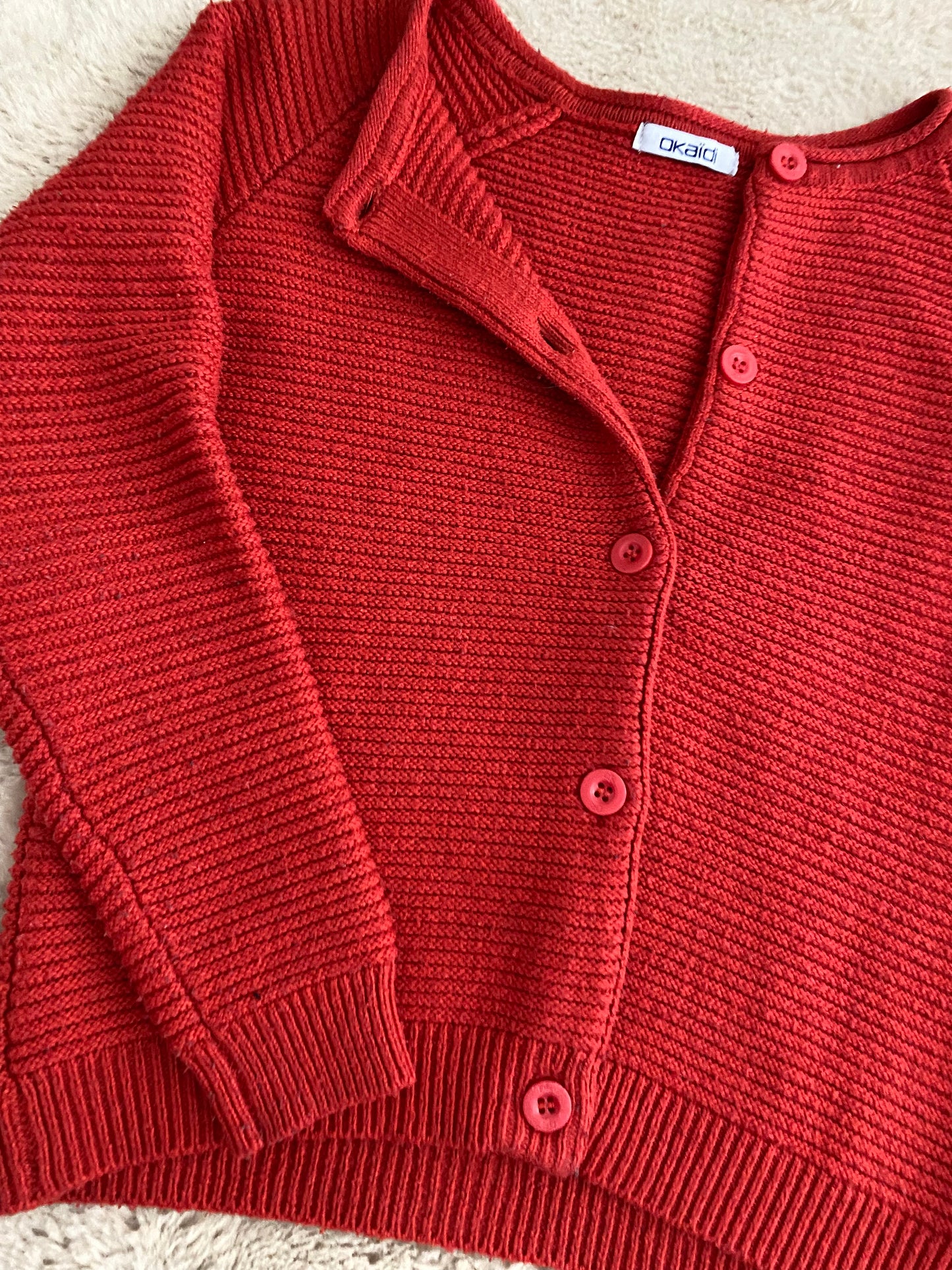 🧥 Gilet rouge – Okaïdi – 8 ans
