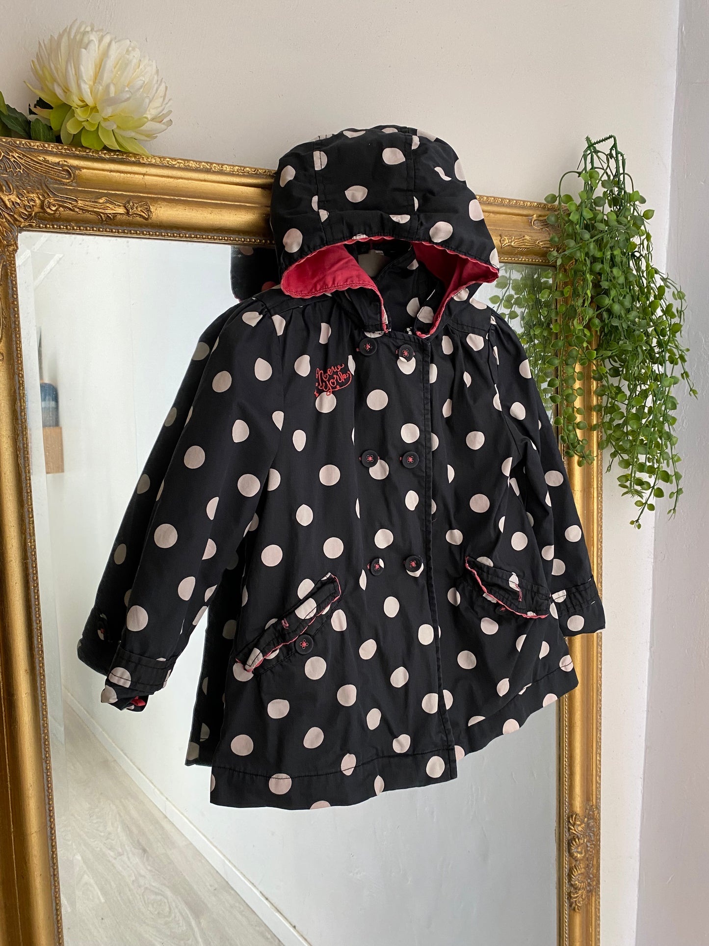 Veste à pois 4ans