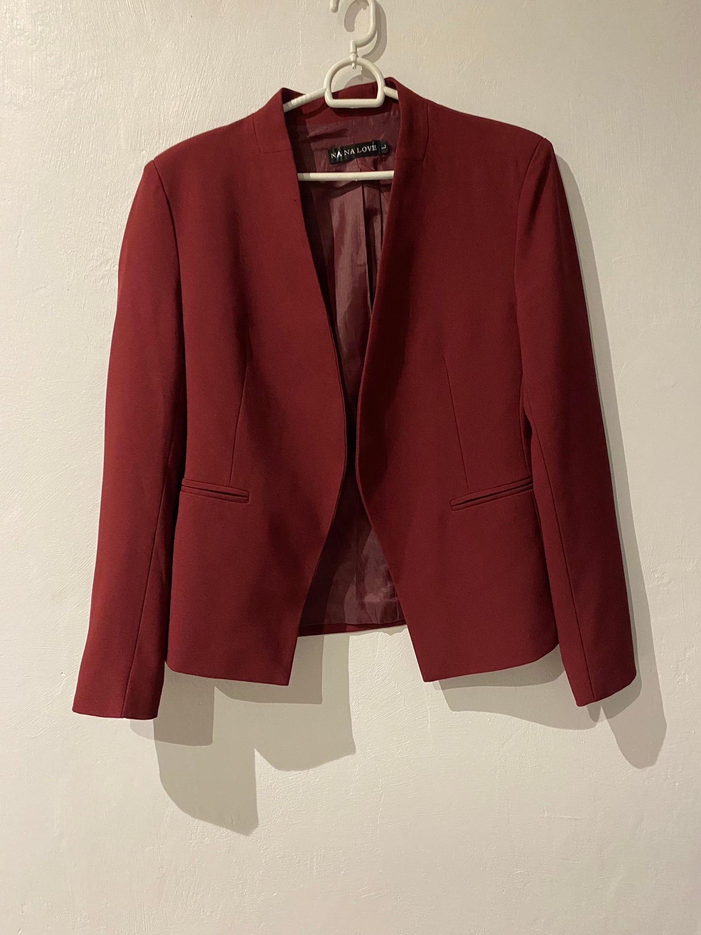 blazer court bordeaux – taille L (convient M) – sans marque
