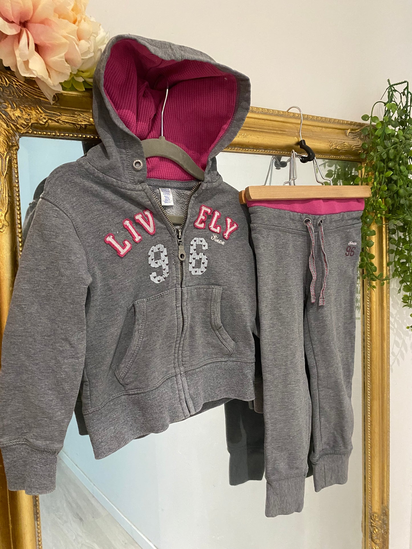Ensemble jogging Lively 3 ans