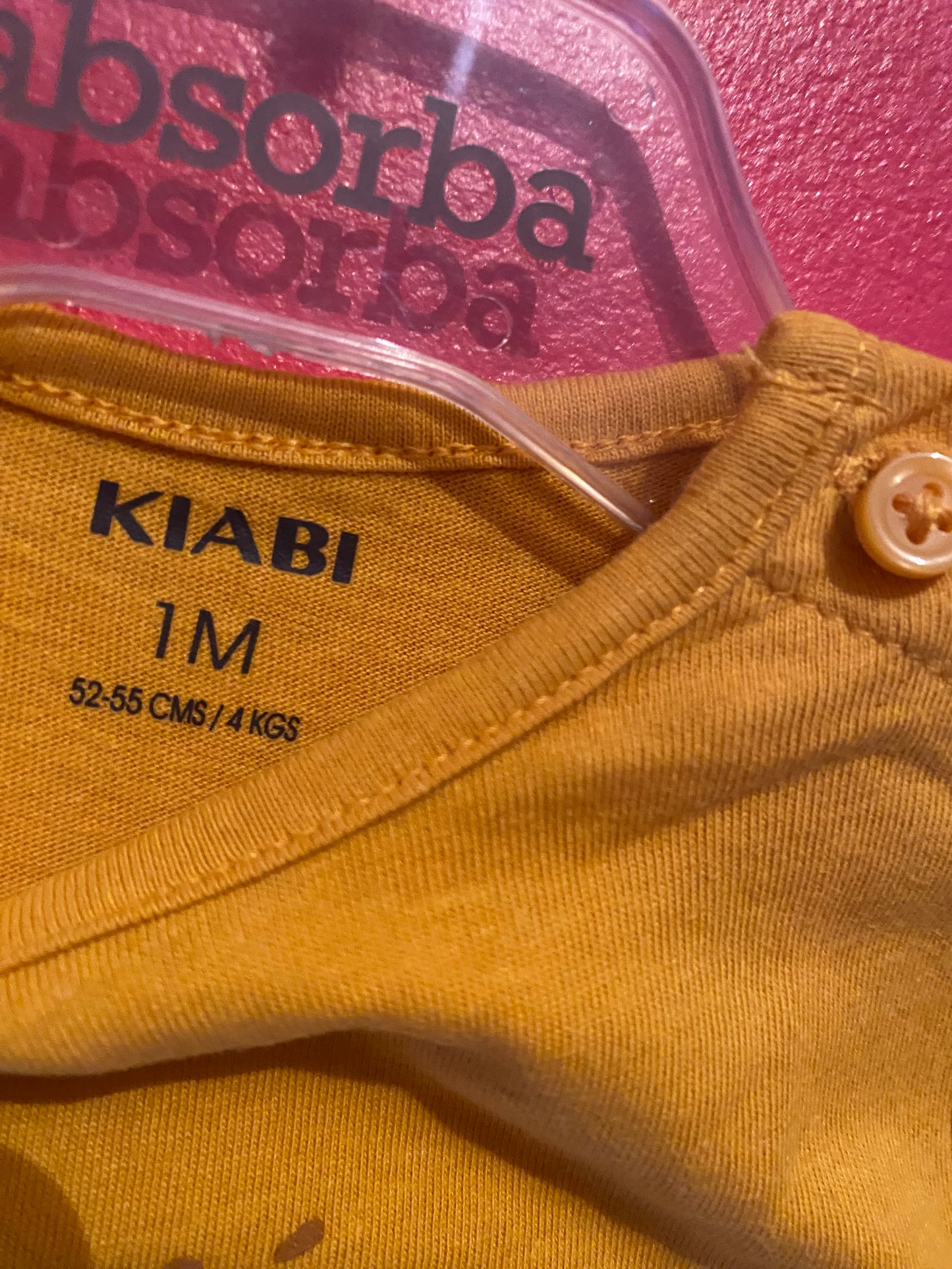 T-shirt jaune manches courtes – Kiabi – 1 mois