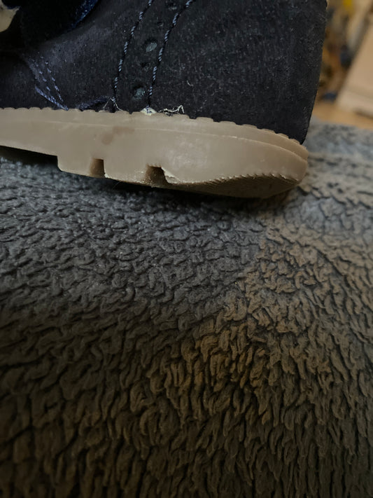 Chaussures en daim 22