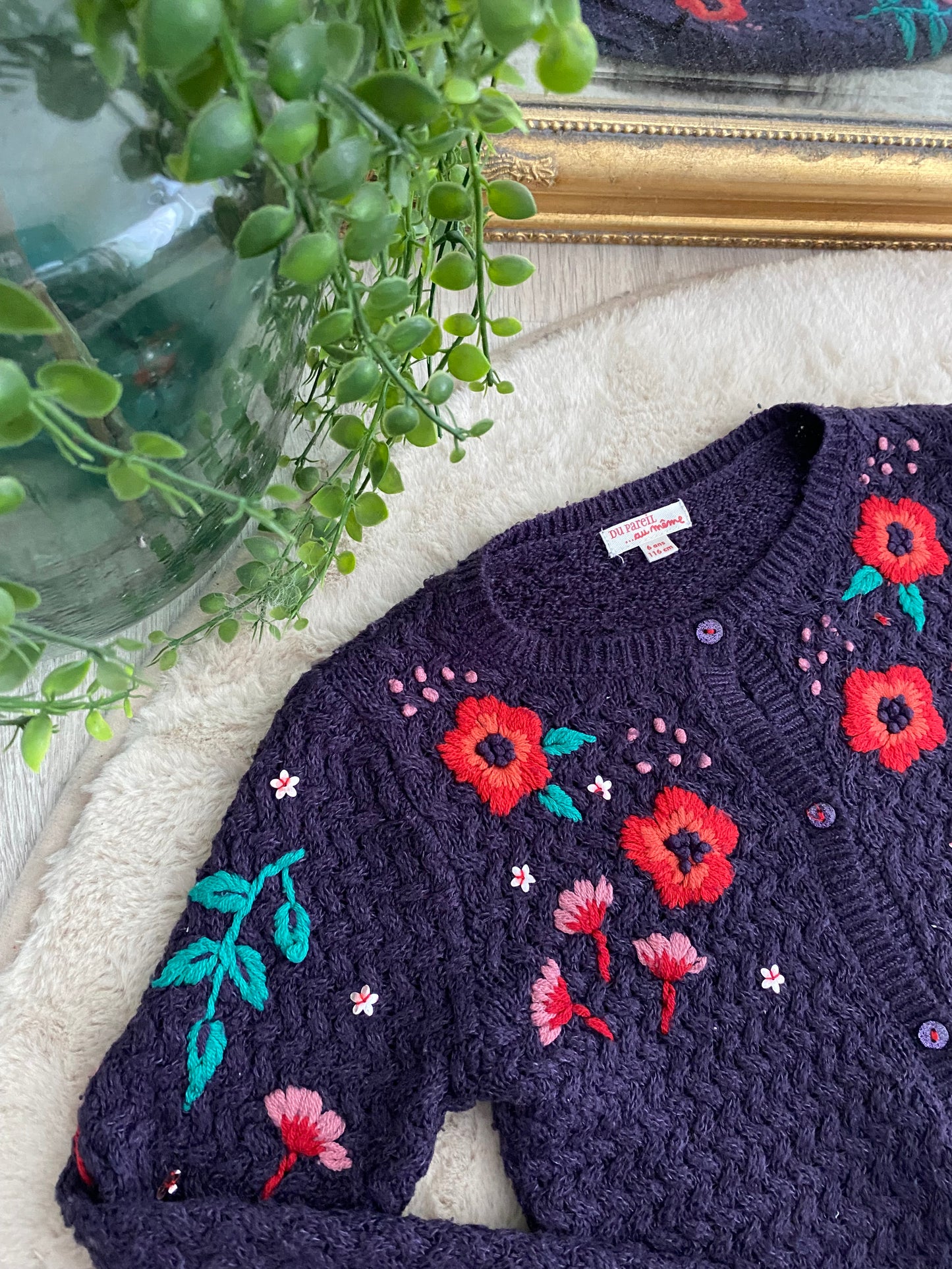 Gilet violet à fleurs – 6 ans