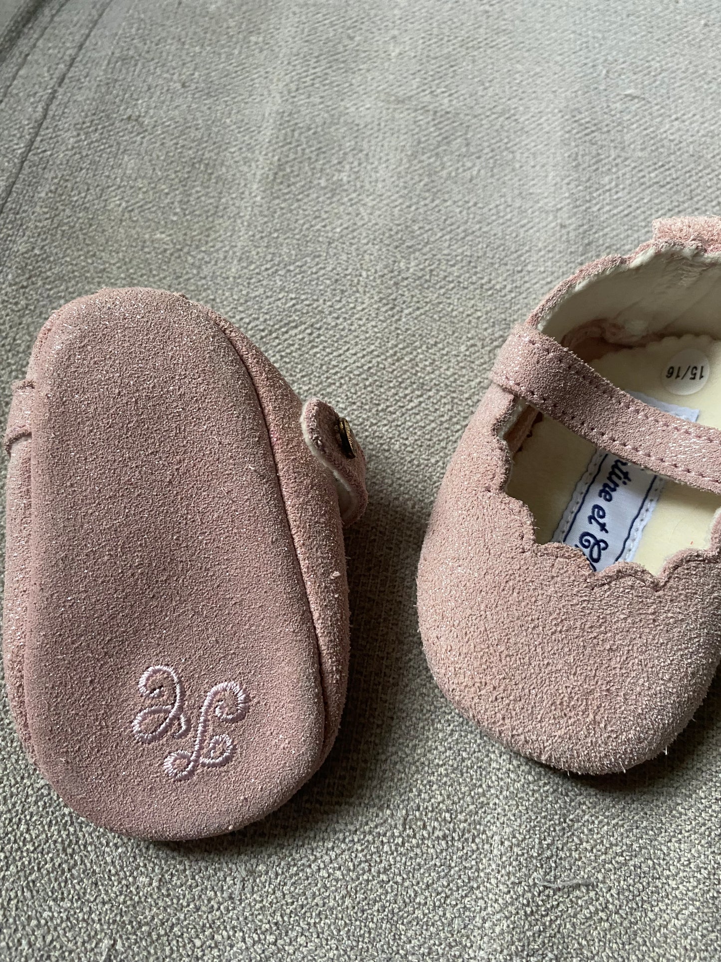 Chaussures rose poudré à paillettes – Tartine et Chocolat – Taille 15/16