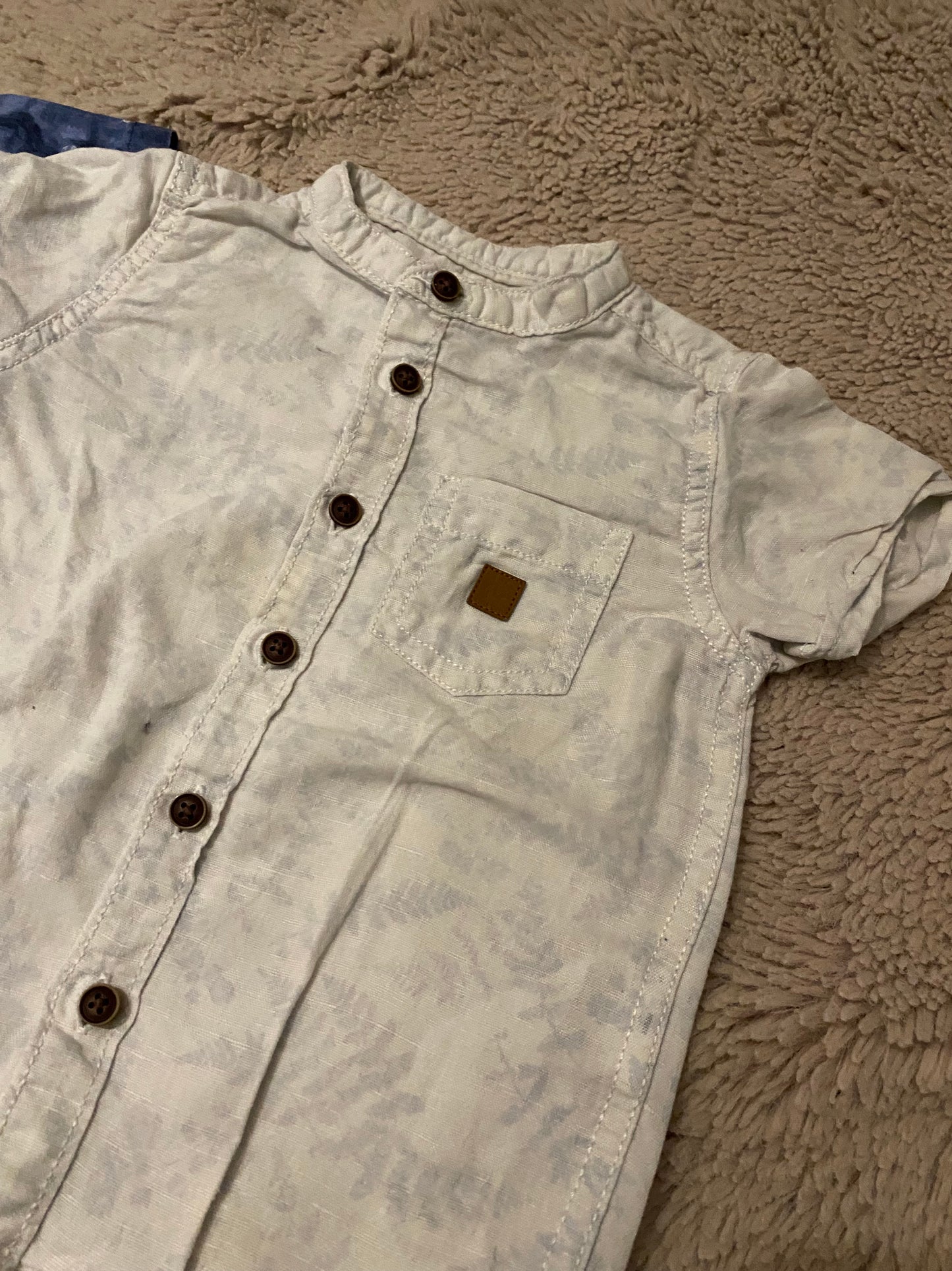 đ Lot 2 chemises manches courtes bĂ©bĂ© â 24 mois â Lee Cooper + GĂ©mo â TrĂšs bon Ă©tat