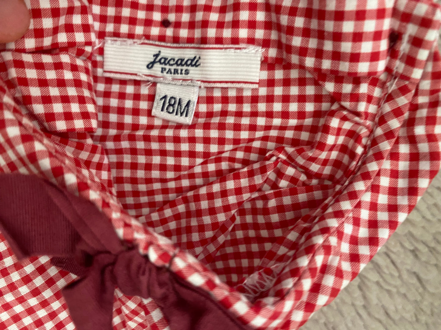 🎀 Blouse rouge et blanche avec nœud – Jacadi – 18 mois