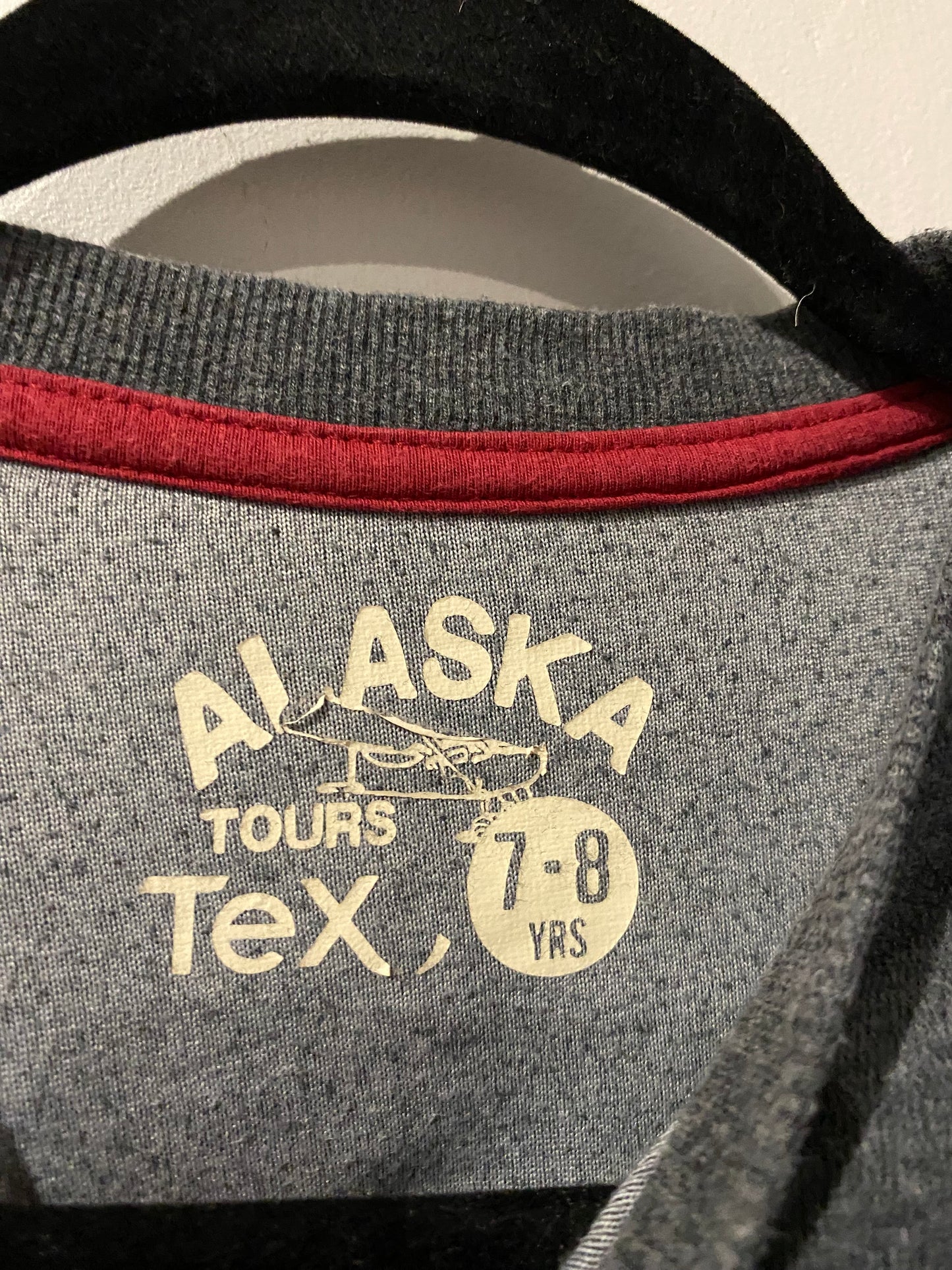 PYJAMA POLAIRE “ALASKA VIBES” – TAILLE 7/8 ANS (TEX) 🔥