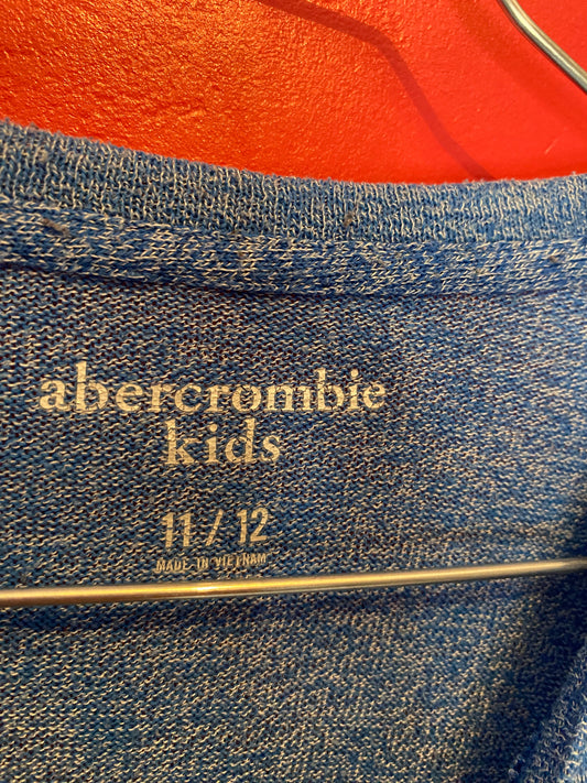 Haut bleu clair 11/12 ans