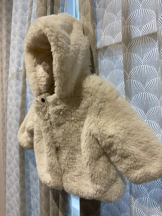 🤍 Manteau pilou crème – Kiabi – 6 mois