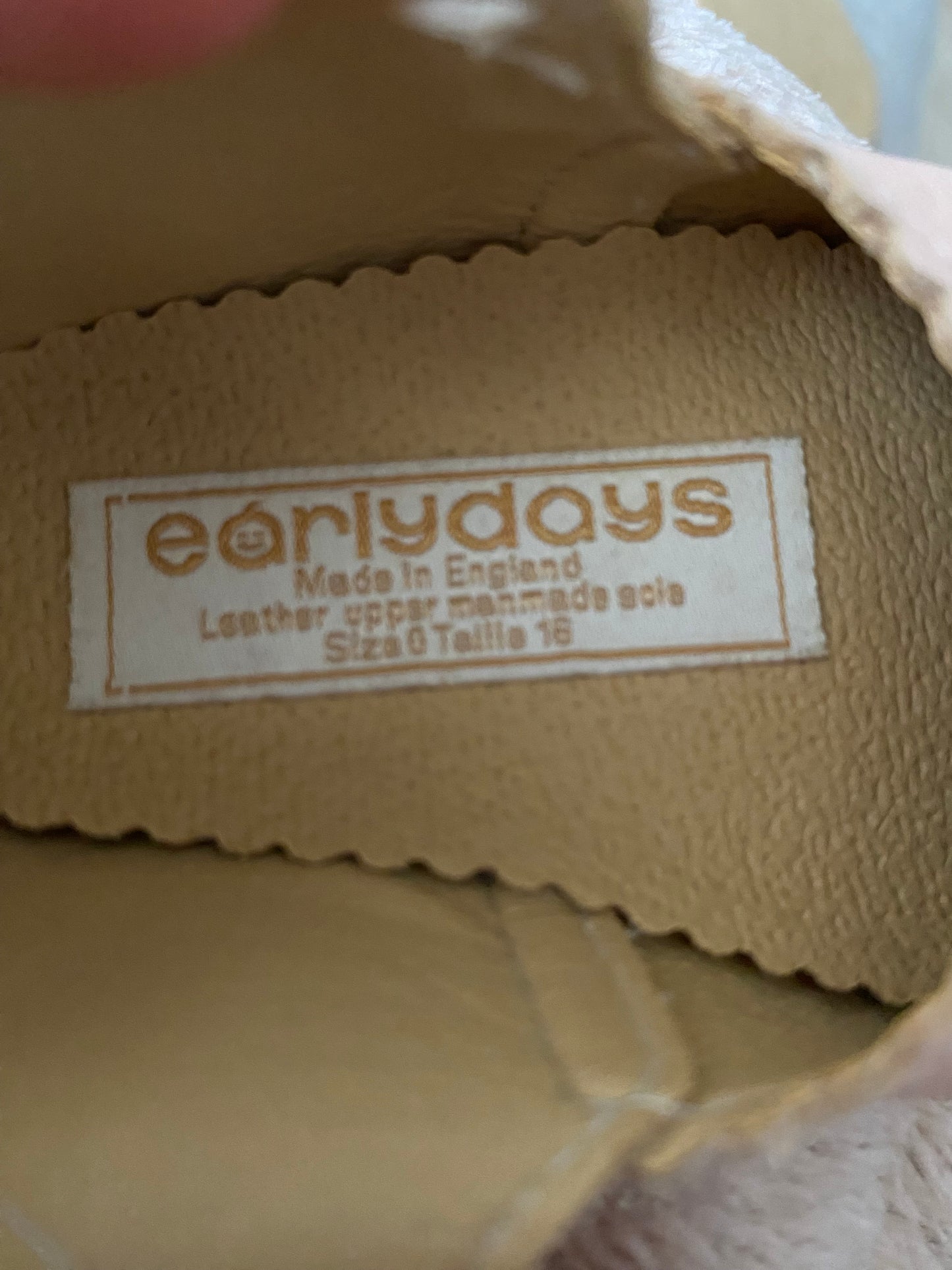 Chaussons bébé cuir rose pâle Early Days – Taille 16 – Souples & adorables