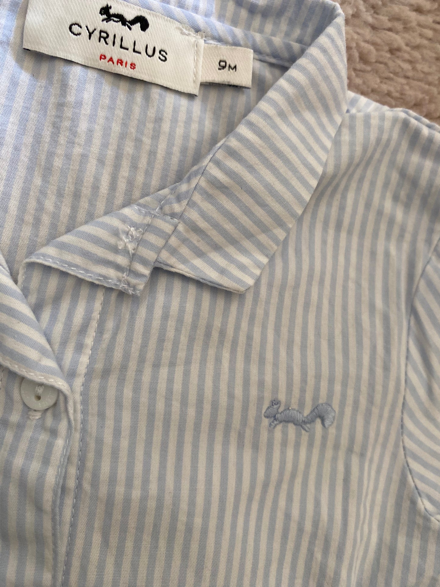 👶 Chemise Cyrillus rayée bleu & blanc – manches longues – 9 mois