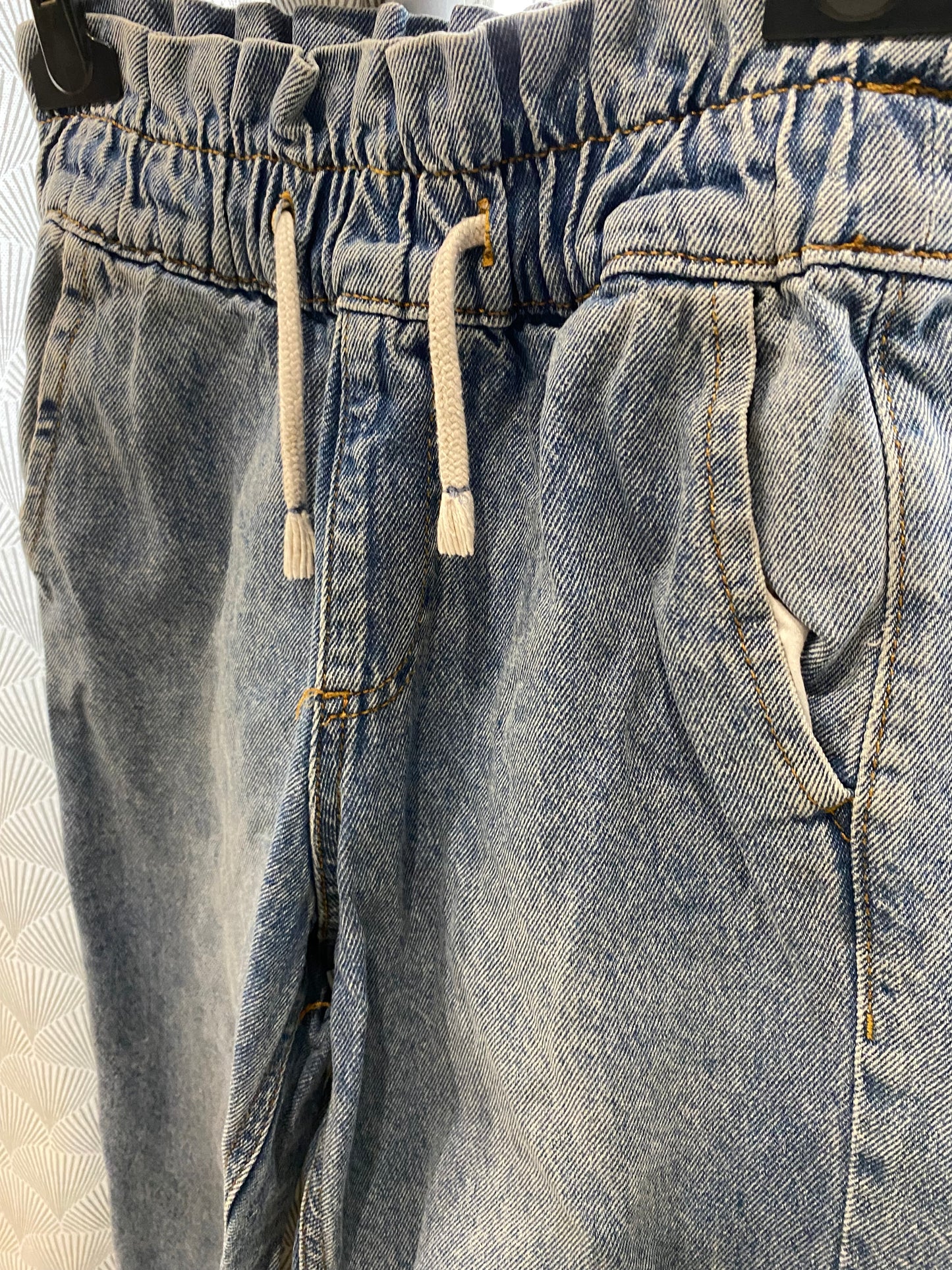 Jean jogger – 7/8 ans – Primark
