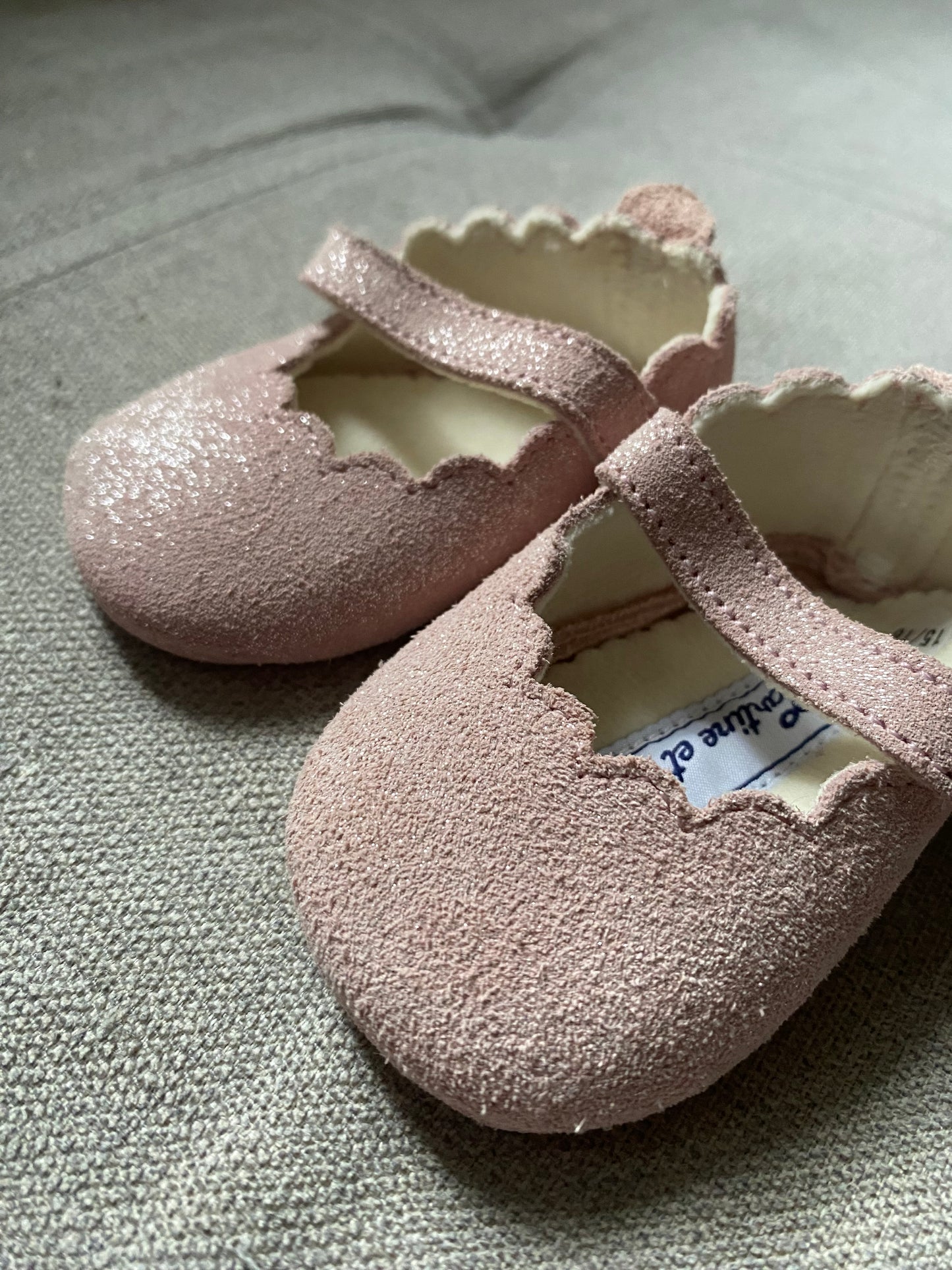 Chaussures rose poudré à paillettes – Tartine et Chocolat – Taille 15/16