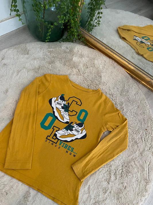 T-shirt moutarde – 8 ans