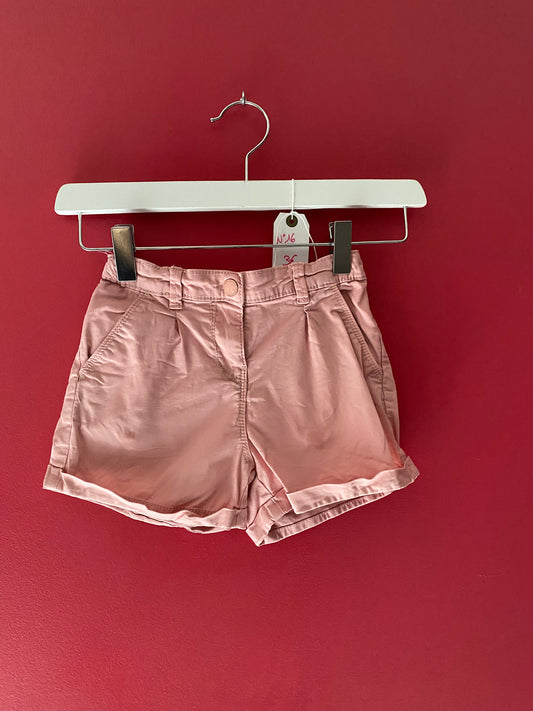 Short rose 8 ans