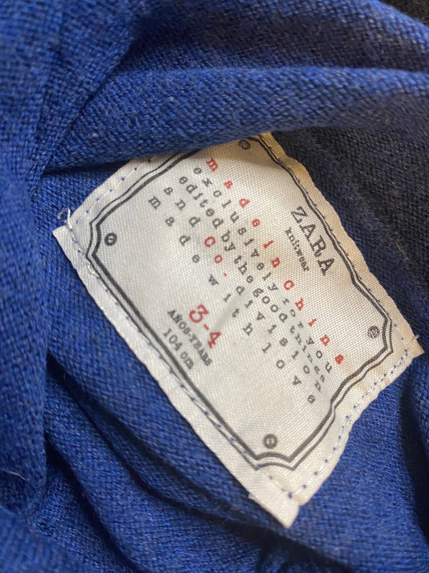 Pull bleu 3ans / 4ans