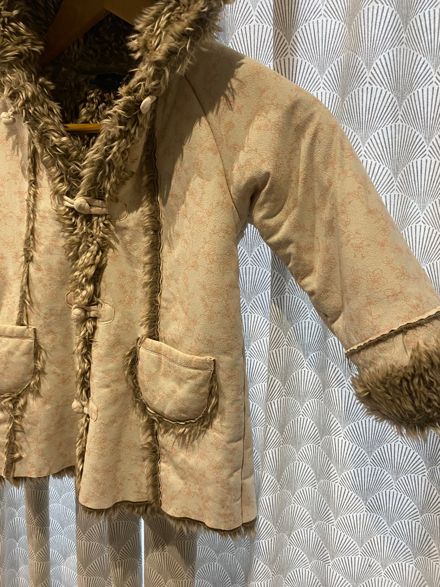 ❄️ Manteau Inuit – Sergent Major – 3 ans