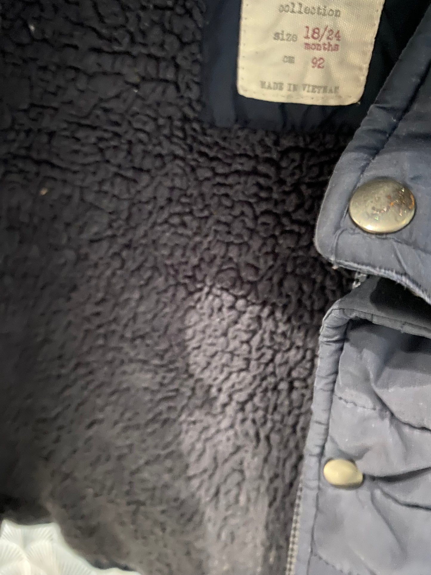 Doudoune marine intérieur chaud capuche amovible – Zara – 2 ans