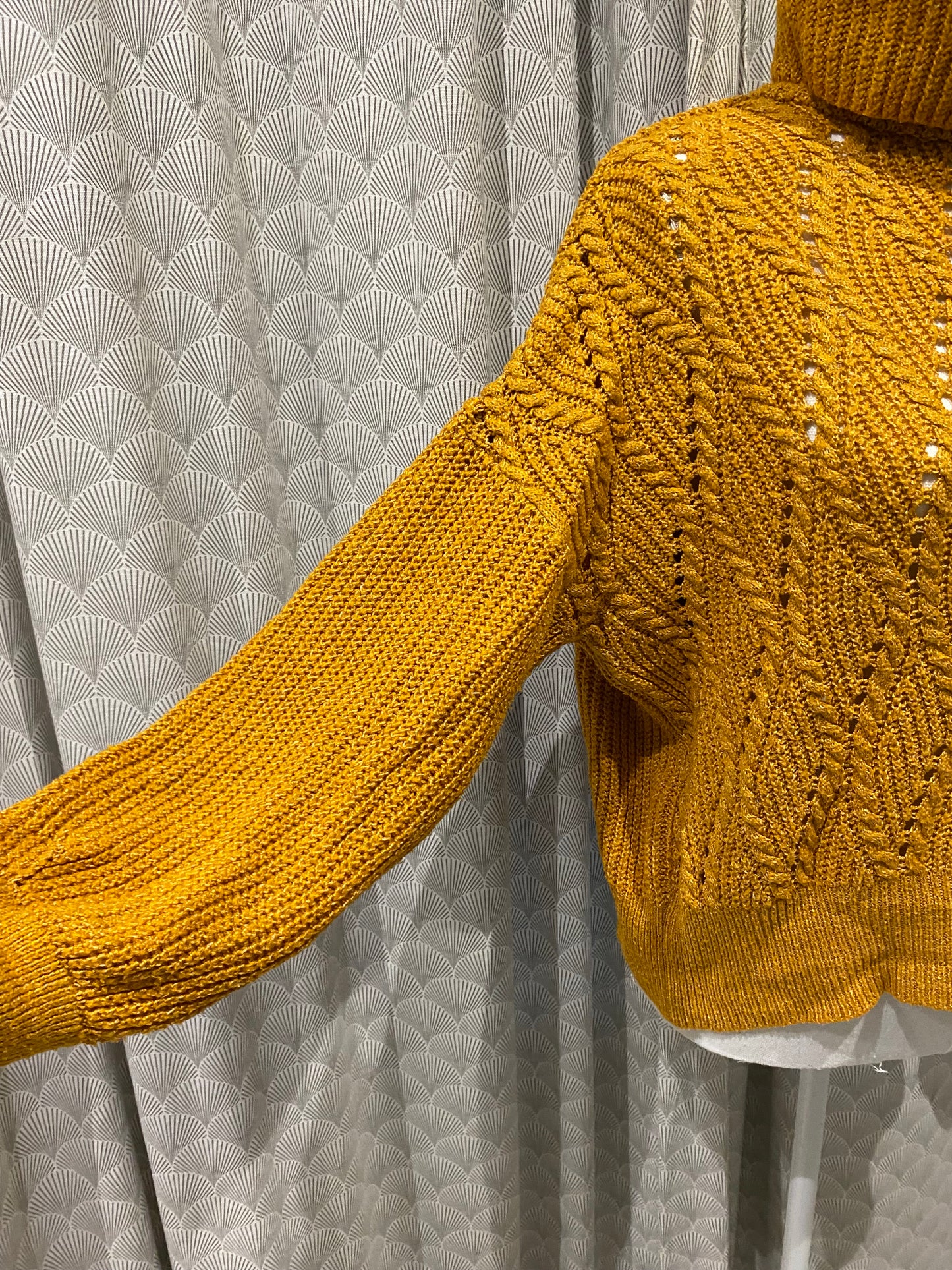 Pull moutarde effet laine col montant – Cache Cache – M